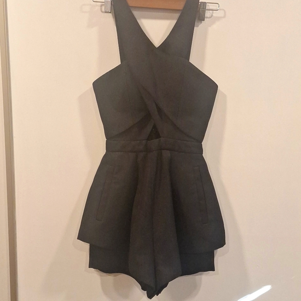Black peephole textured Romper xs